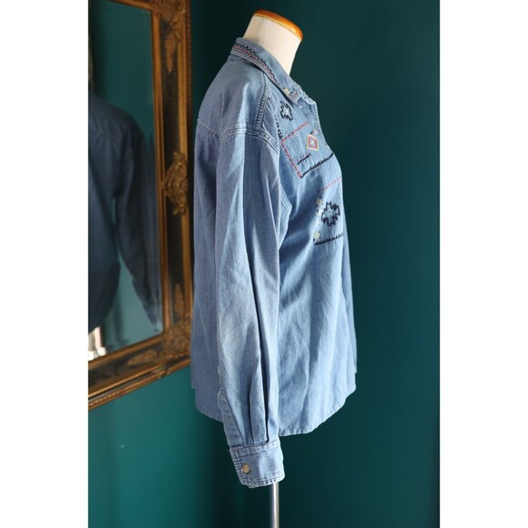 Vintage 90s Upper West Side Embroidered Aztec Western Demin Button Down - Picture 9 of 11